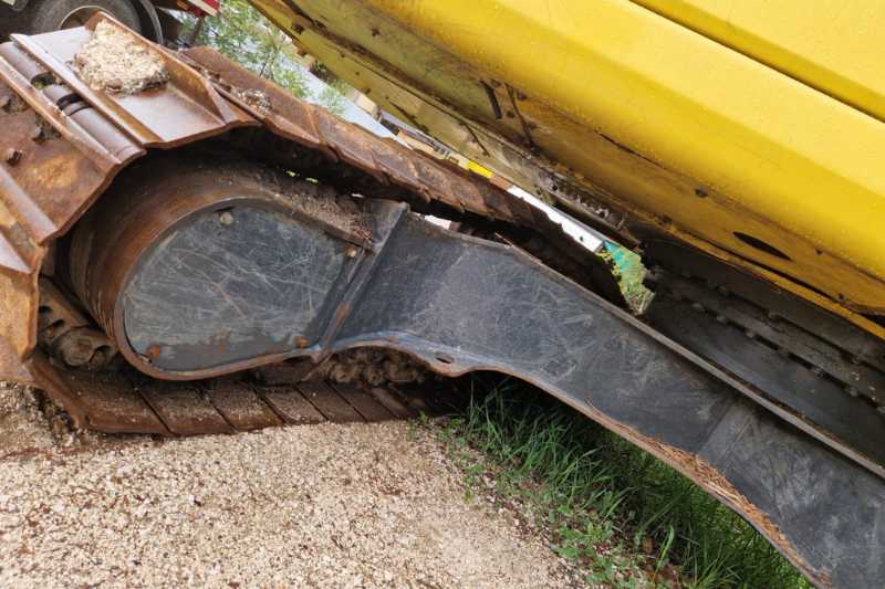 OmecoHub - Immagine KOMATSU PC240NLC-8